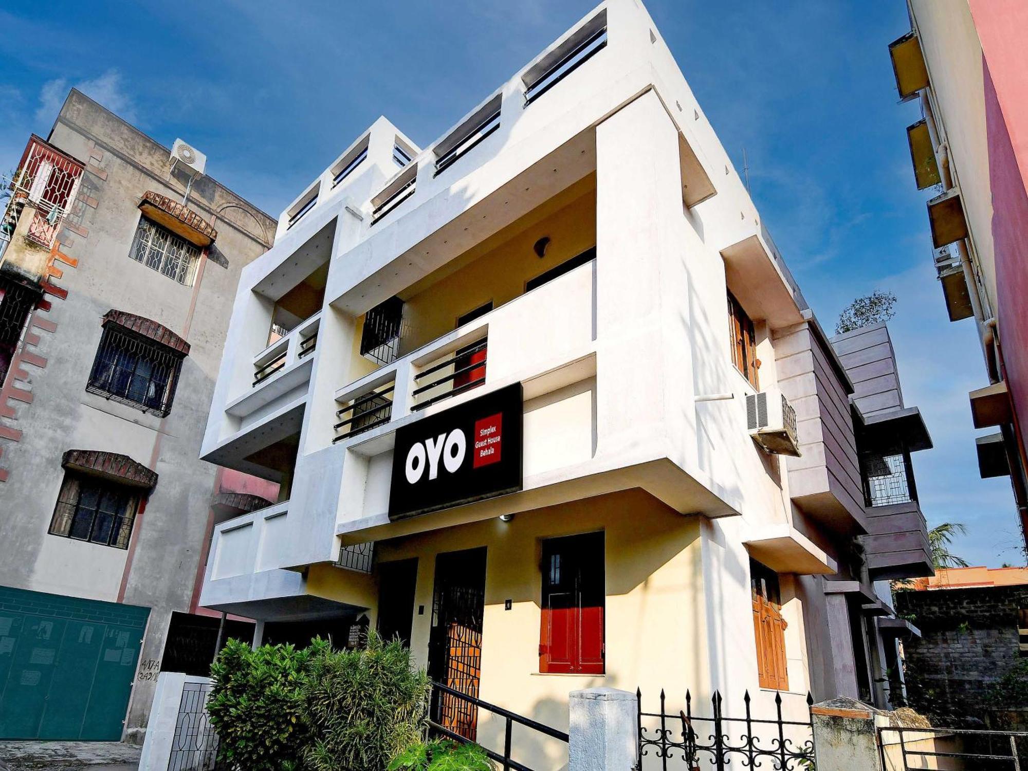 Oyo Simplex Guest House Behala Calcuta Exterior foto