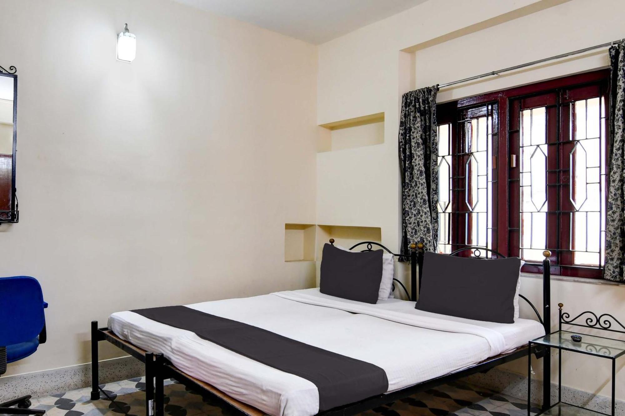 Oyo Simplex Guest House Behala Calcuta Exterior foto