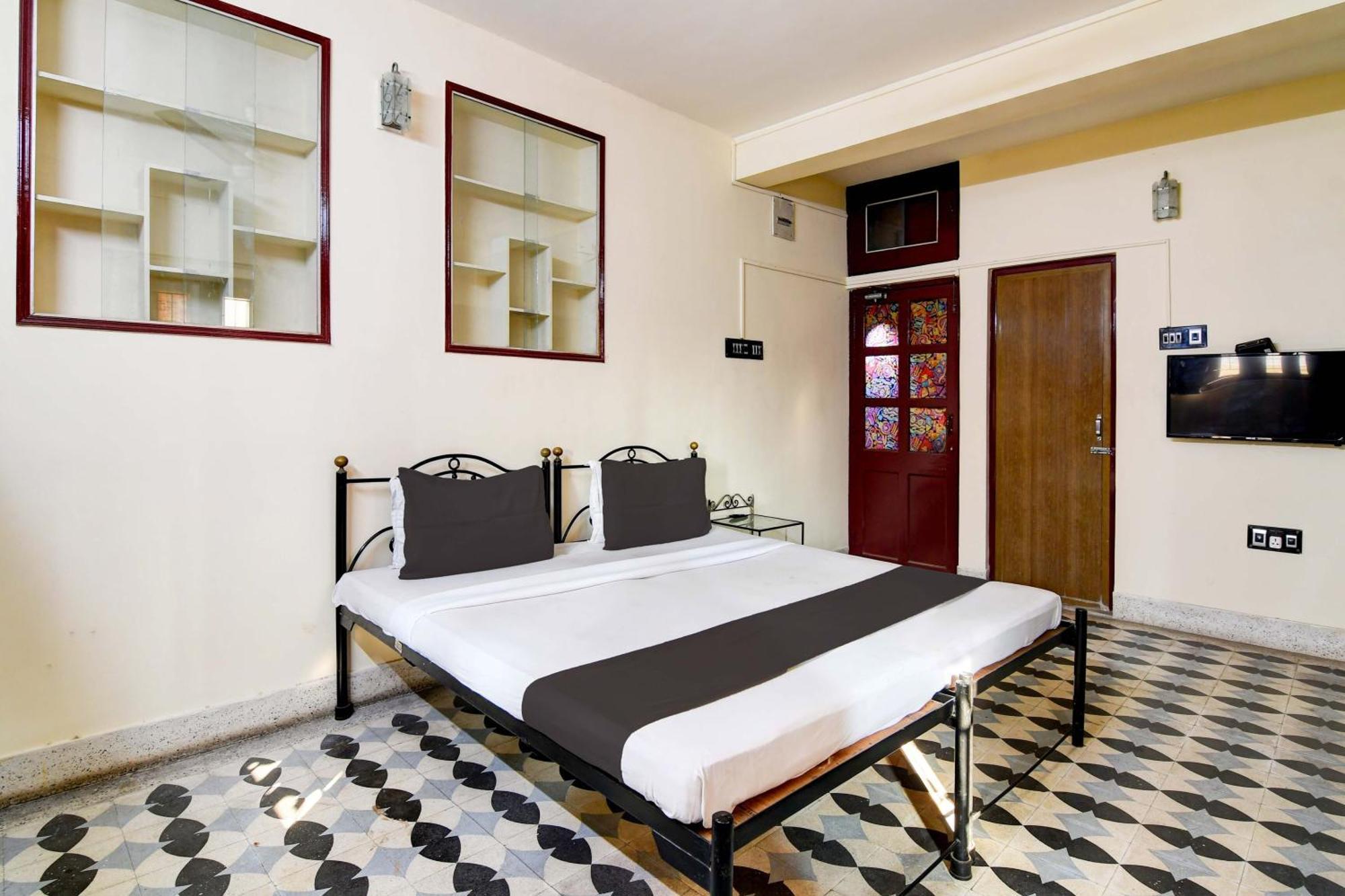 Oyo Simplex Guest House Behala Calcuta Exterior foto
